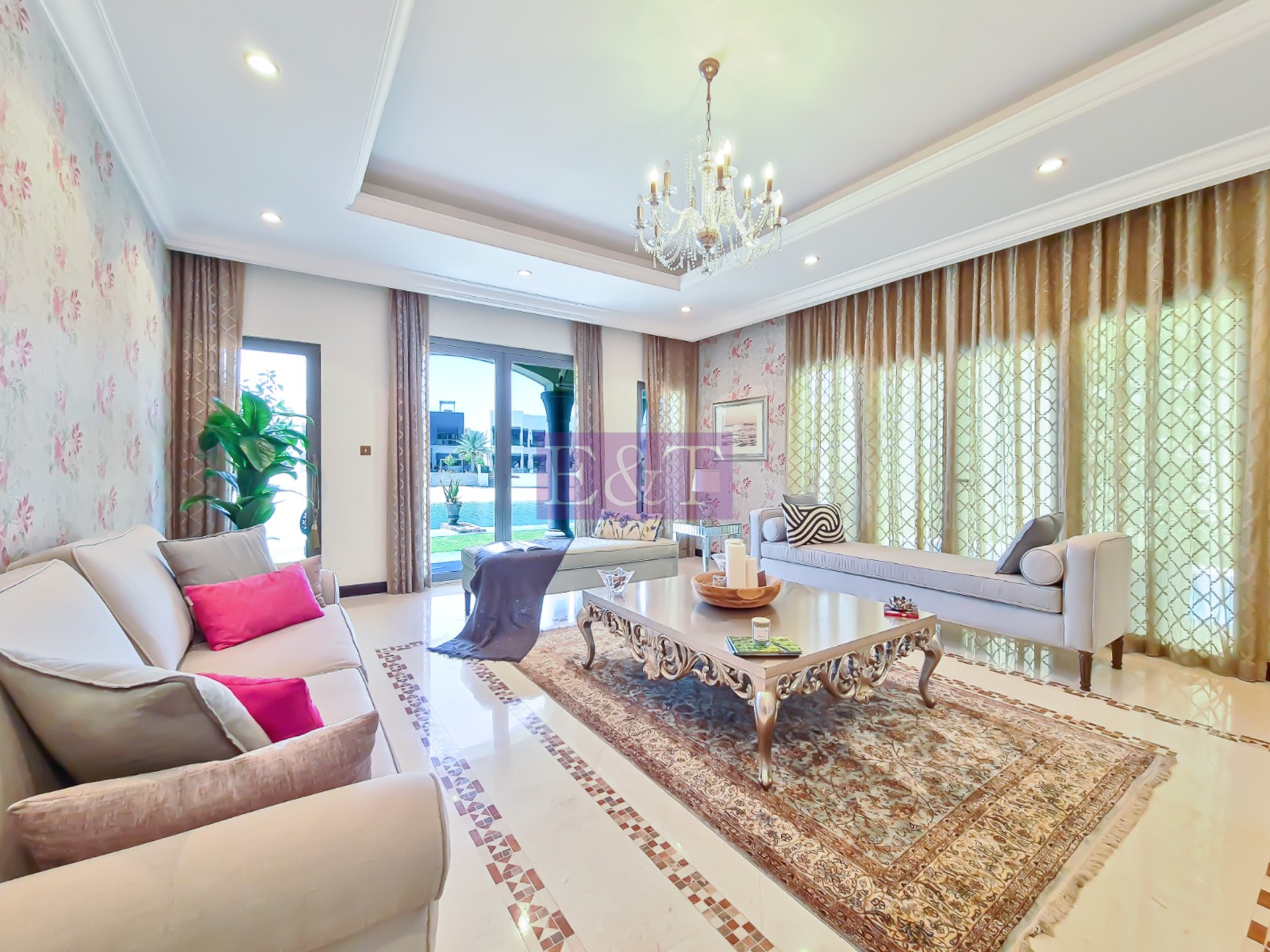 Vacant|Fully Furnished|5 Bedroom|Grand Foyer Beach