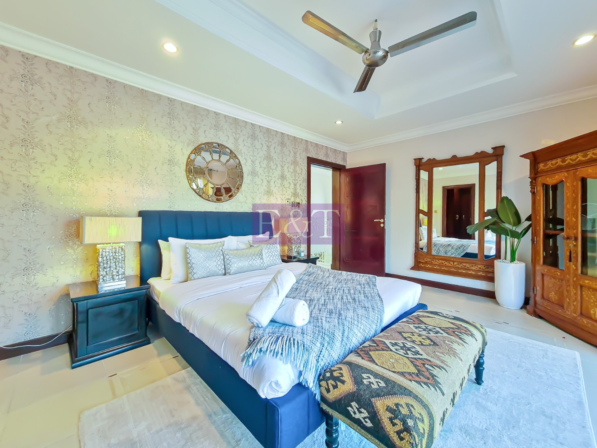 Vacant|Fully Furnished|5 Bedroom|Grand Foyer Beach