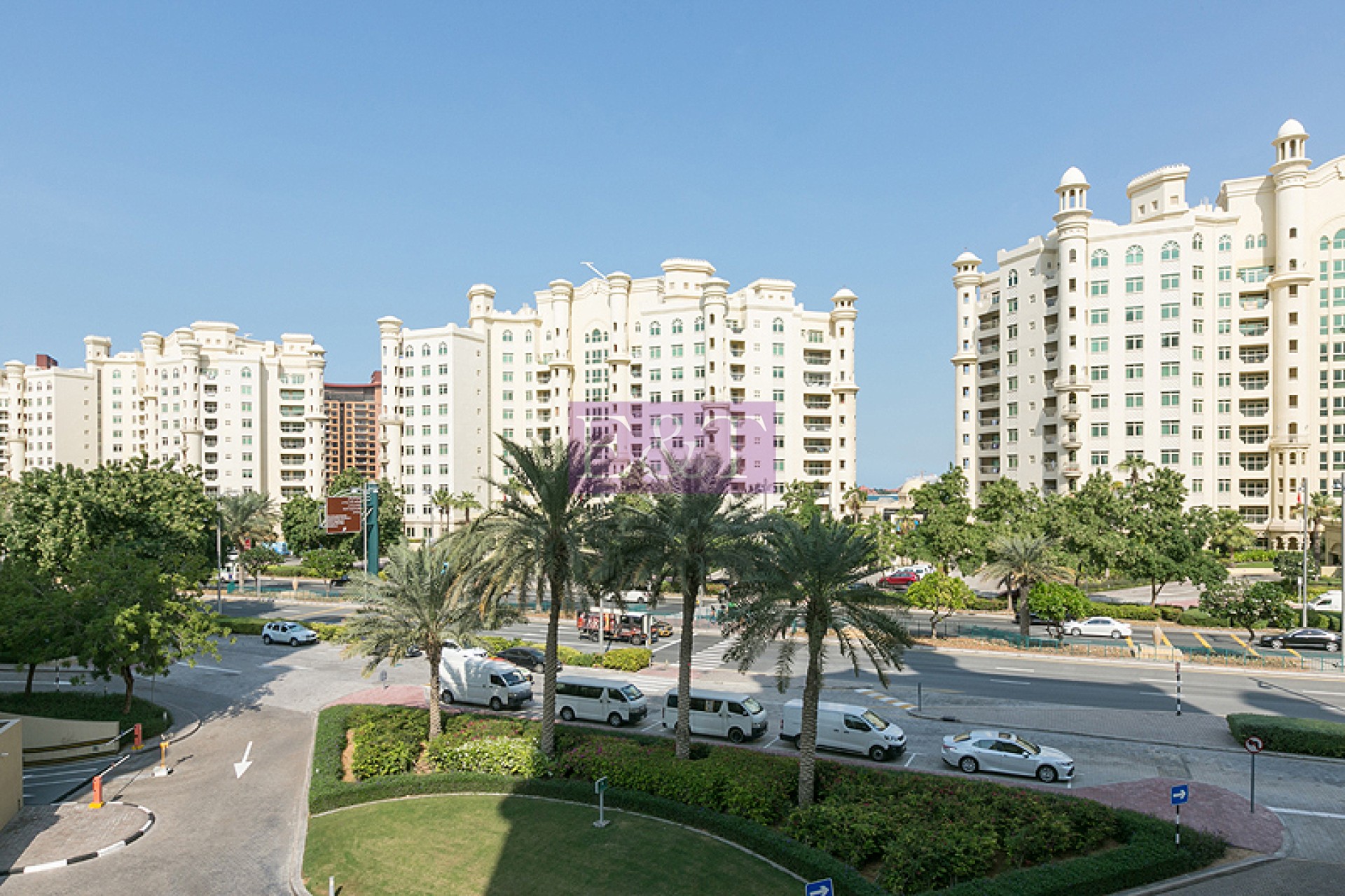 property sales Emirates Hills