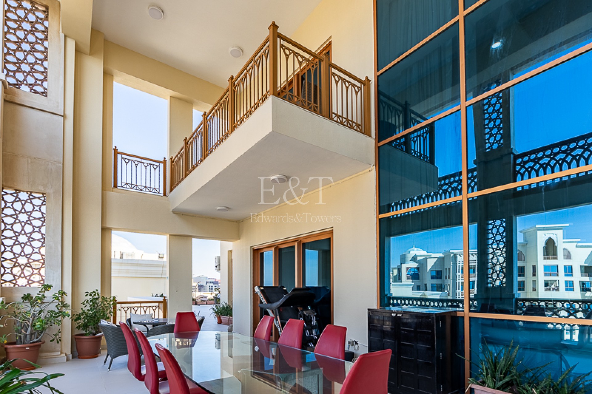 Stunning Penthouse | Best Location on The Palm